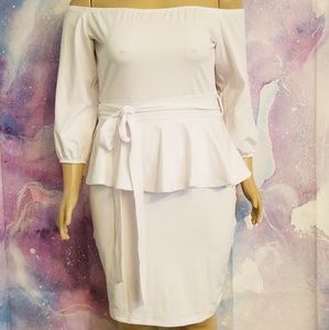 (NWOT) White Off shoulder peplum Midi Dress